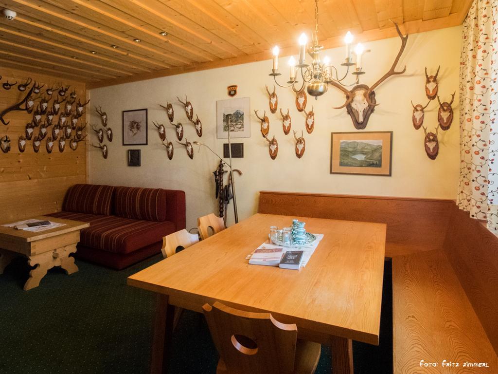 Hotel Drei Hasen Mariazell Exterior photo